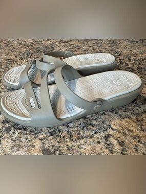 Crocs Patricia Wedge Slide Sandals Women 8W Slide Summer Comfort Tan Resort wear